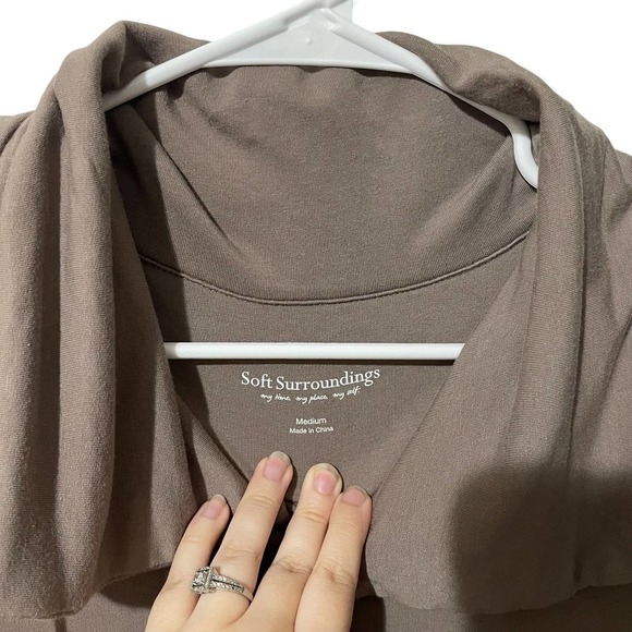 Soft Surroundings Light Brown Loraine Tunic w/Pockets - Picture 5 of 8